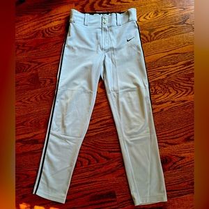 Nike dri-fit youth baseball pants. Large (12/14). Gray